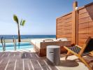 Enorme Santanna Island Hotel