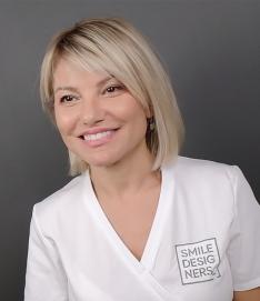 Dr. Olfi Efstratopoulou