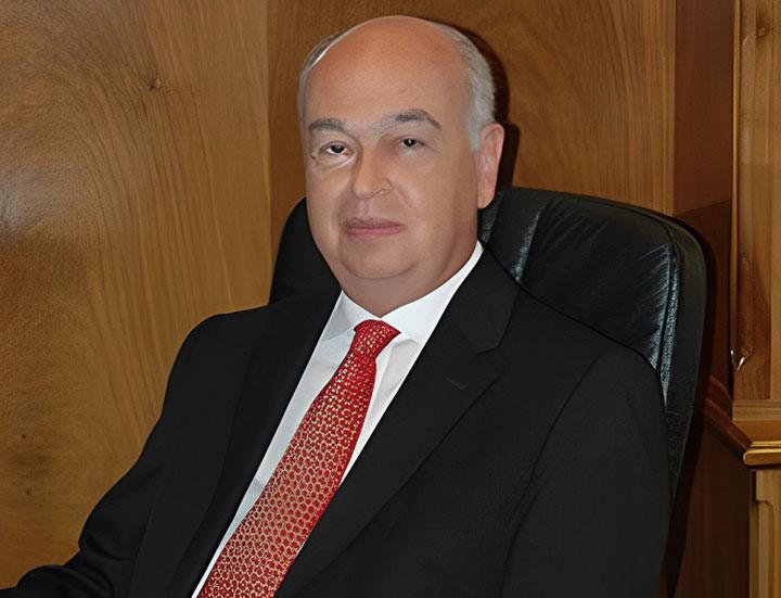 Dr. Apostolos Mandrekas